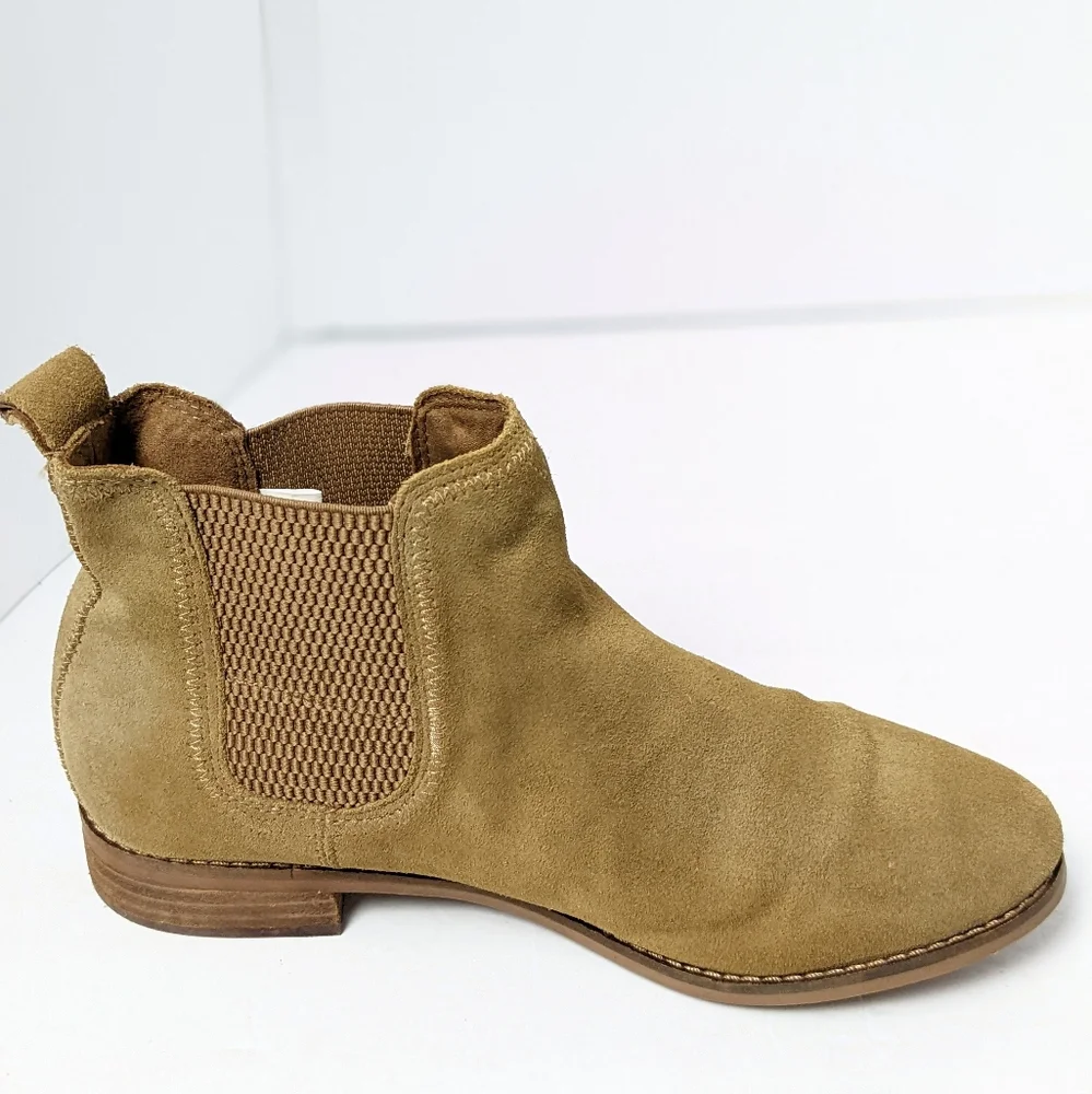 Toms suede ankle boots